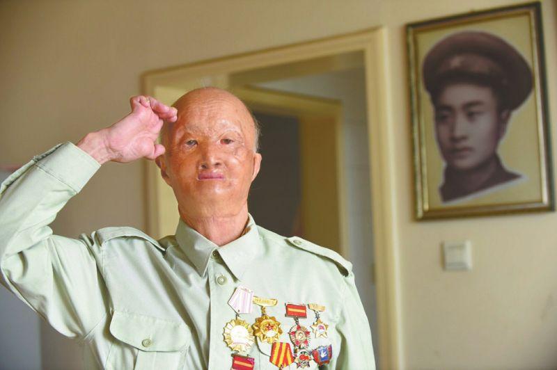 涂伯毅（1931年12月3日—），重庆云阳人，中共党员，抗美援朝志愿军一级伤残军
