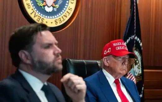 说起来特朗普打伊朗，现在一般认为万斯是坚定的反战派，这倒不是说他热爱和平，而是他