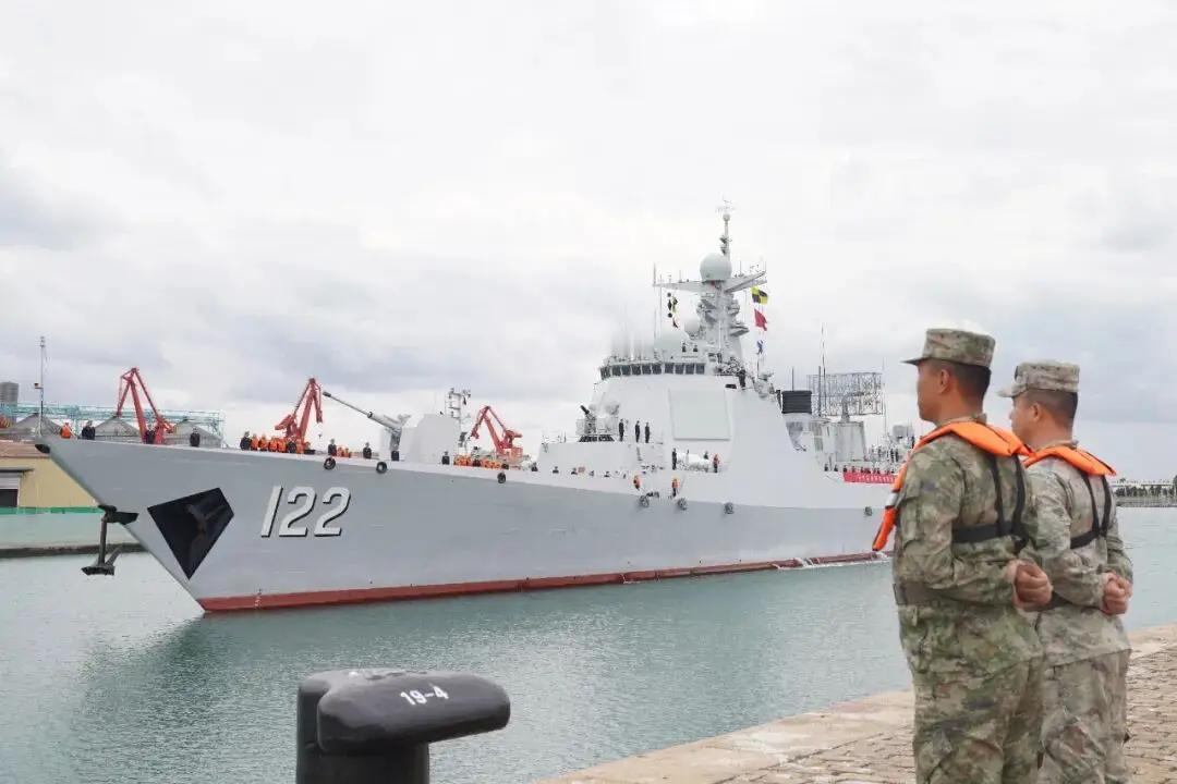 美国海军:奇了怪了，中国海军的舰艇为什么不生锈？

图1是远洋航行378天，航程