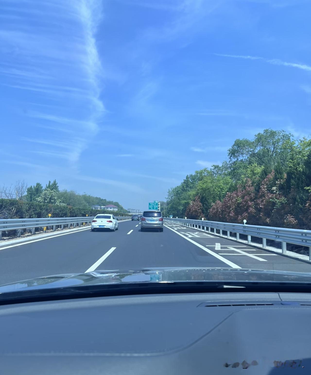 大概老司机没想到
 
新车友也没想
我自己更没想到！高速跑久了，真正省心的从来不