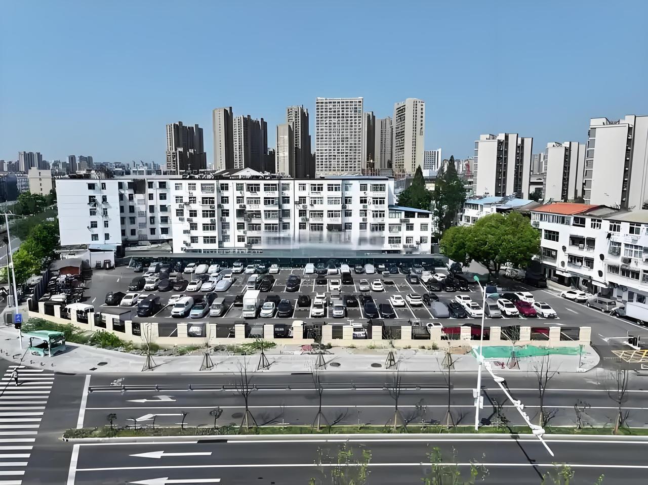 哎呦喂，肥西的老乡们，都别忙活了，赶紧过来瞅一眼，刚刷到个大消息，2026年咱这