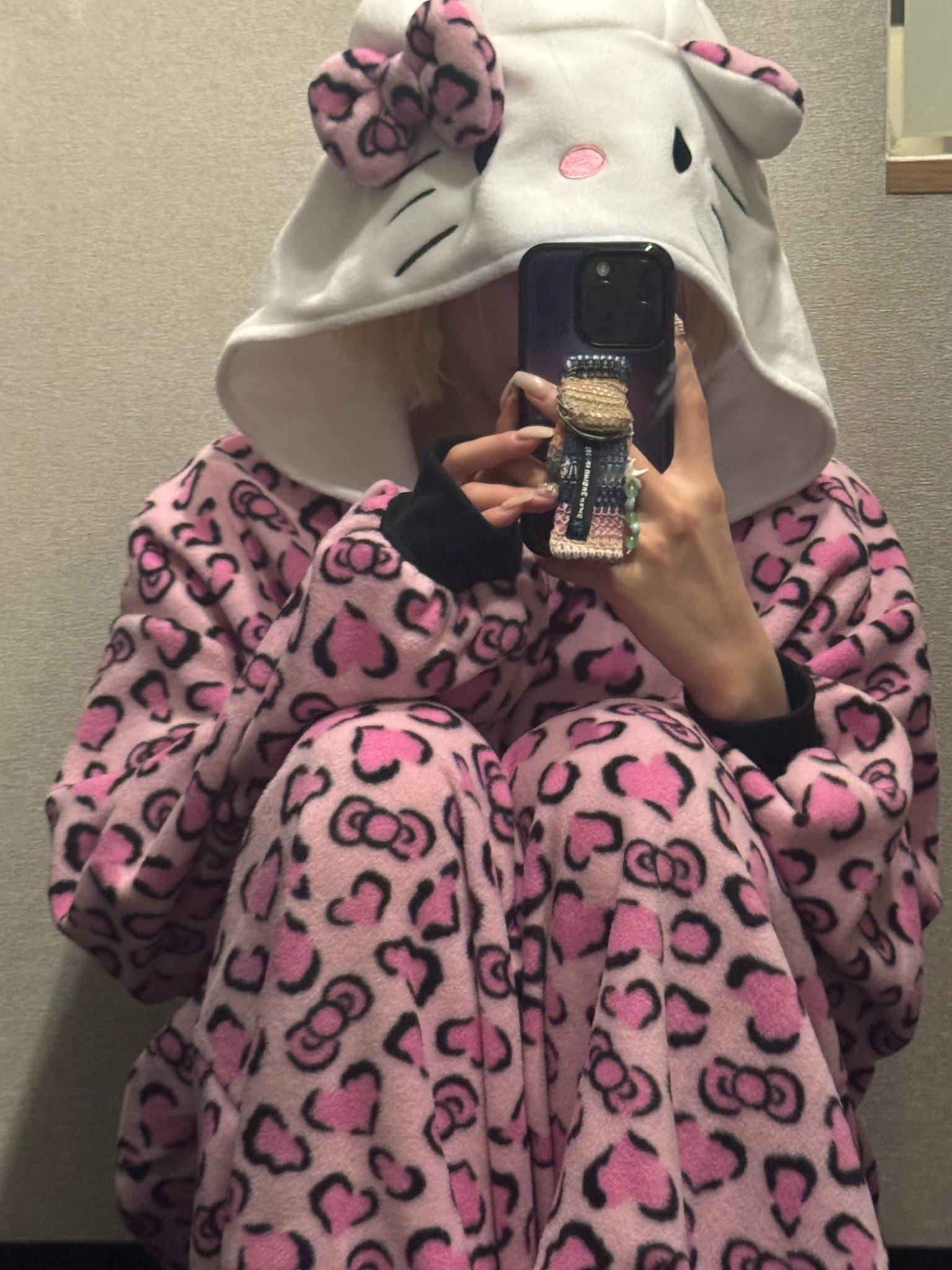 251213 ITZY Yeji黄礼志 