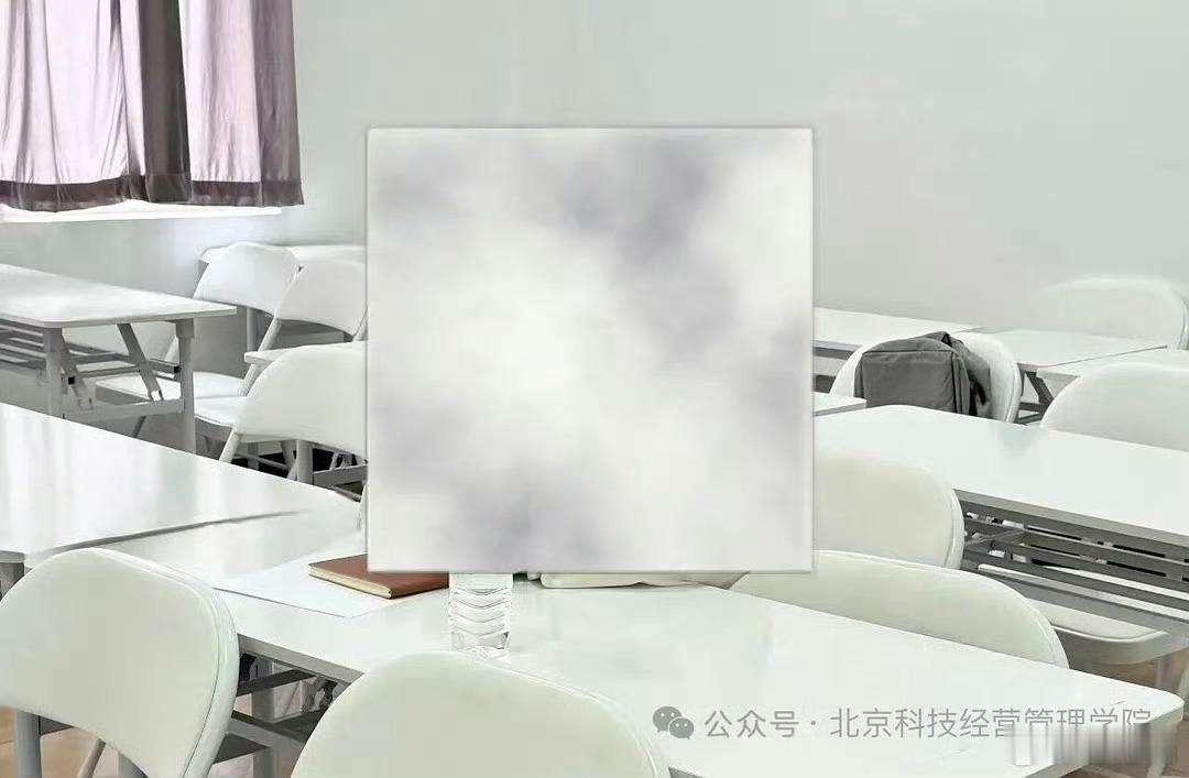 TF四代突围的宿舍环境哦莫…我们小四四已经顺利进入突围的录制，下午已经开始上舞蹈