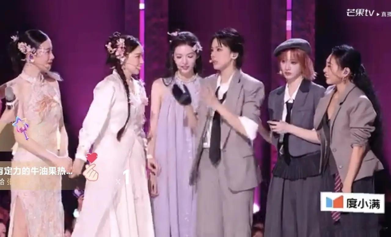 浪姐一公直播浪姐一公比赛直播是真直播，可是不是真唱啊，这节目是要闹哪出吧！说好的