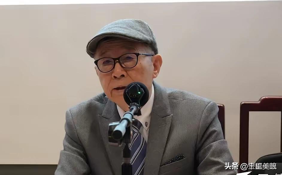 刚刚，赵春山在节目中公开说道“从国民党的立场讲，目前谈统一恐流失选票，但不谈也应