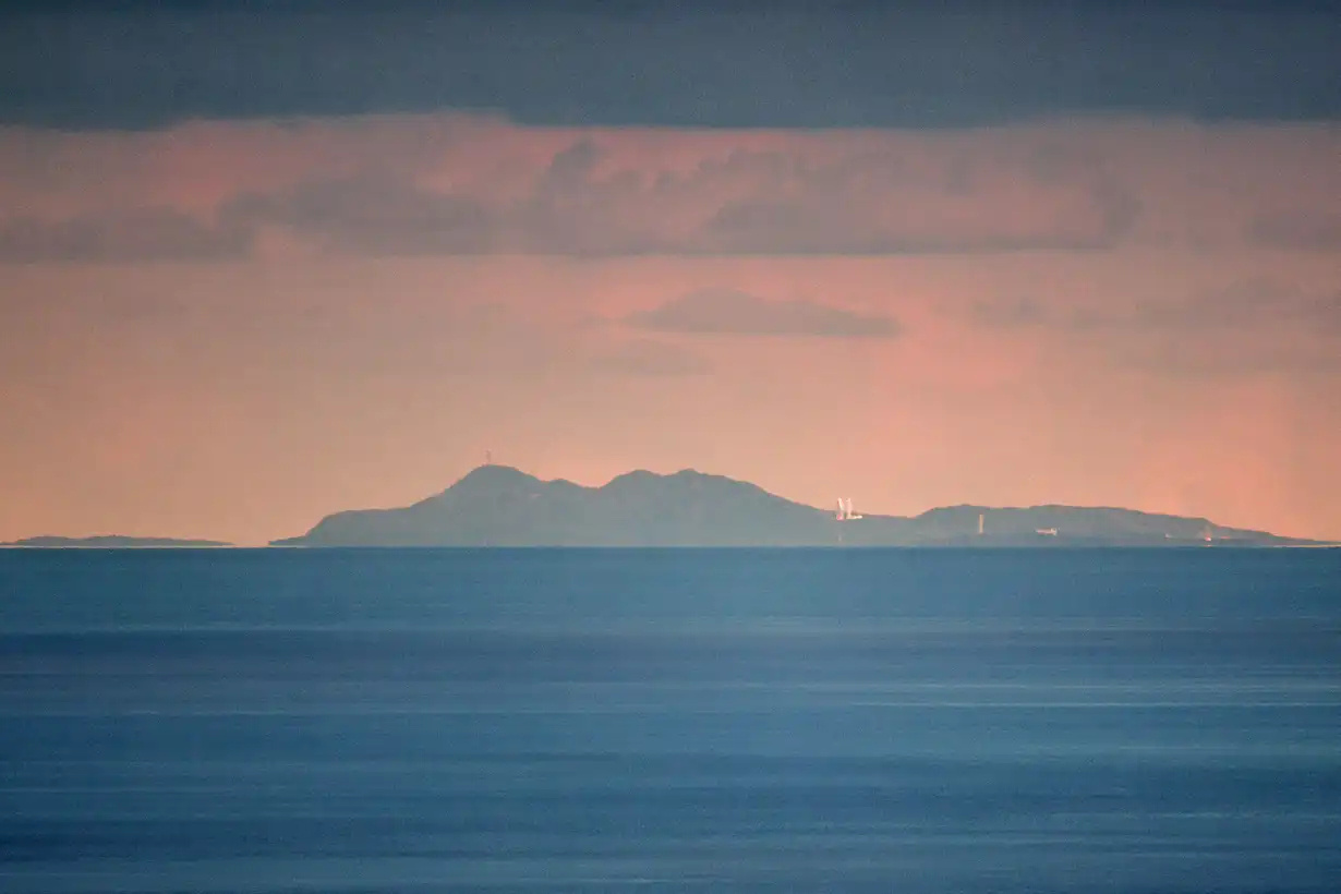 远眺琉球国群岛 