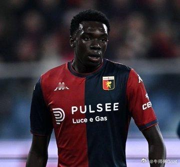 C罗和利雅得 据 saadlegal2030热那亚前锋埃哈托尔原本将转会至利雅得