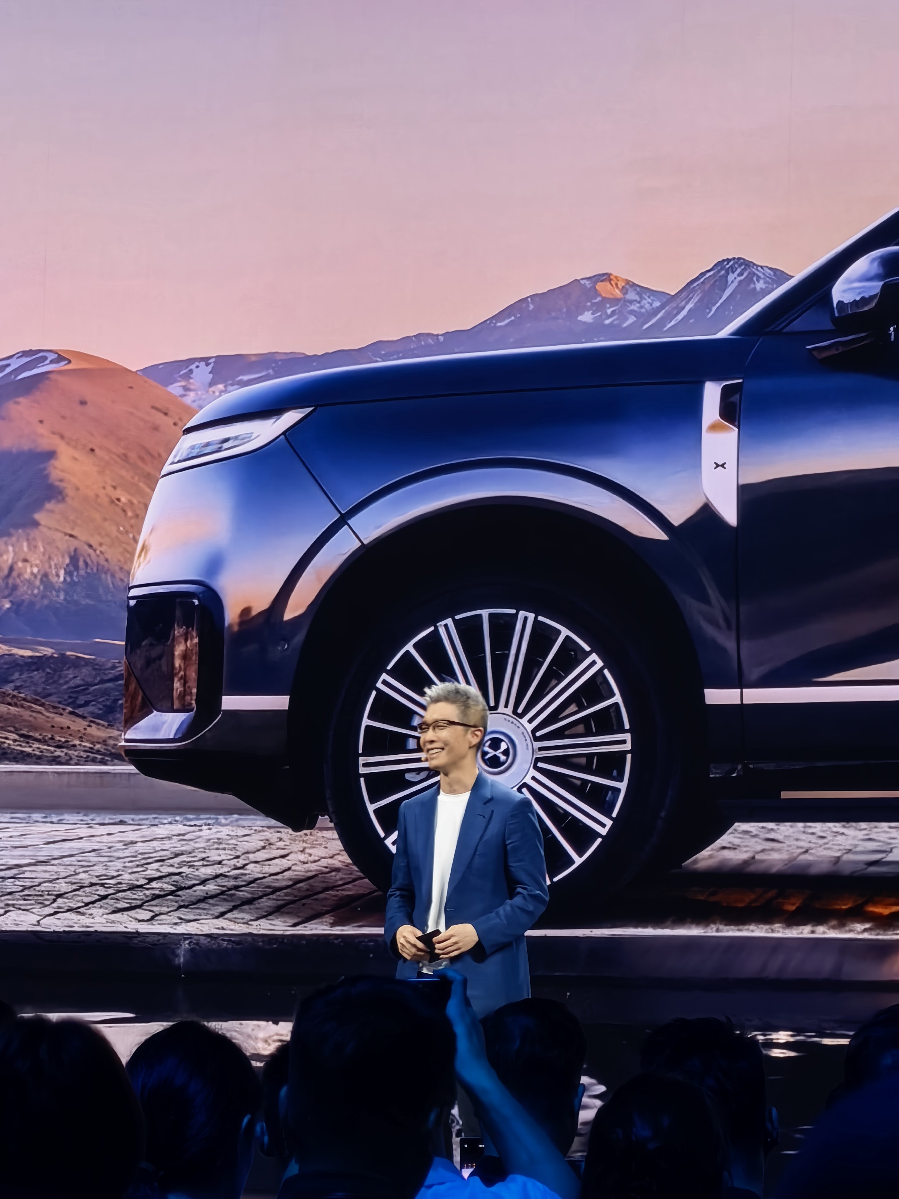 小鹏GX发布会，朱广权来了这小词儿一套一套的科技数码数码资讯