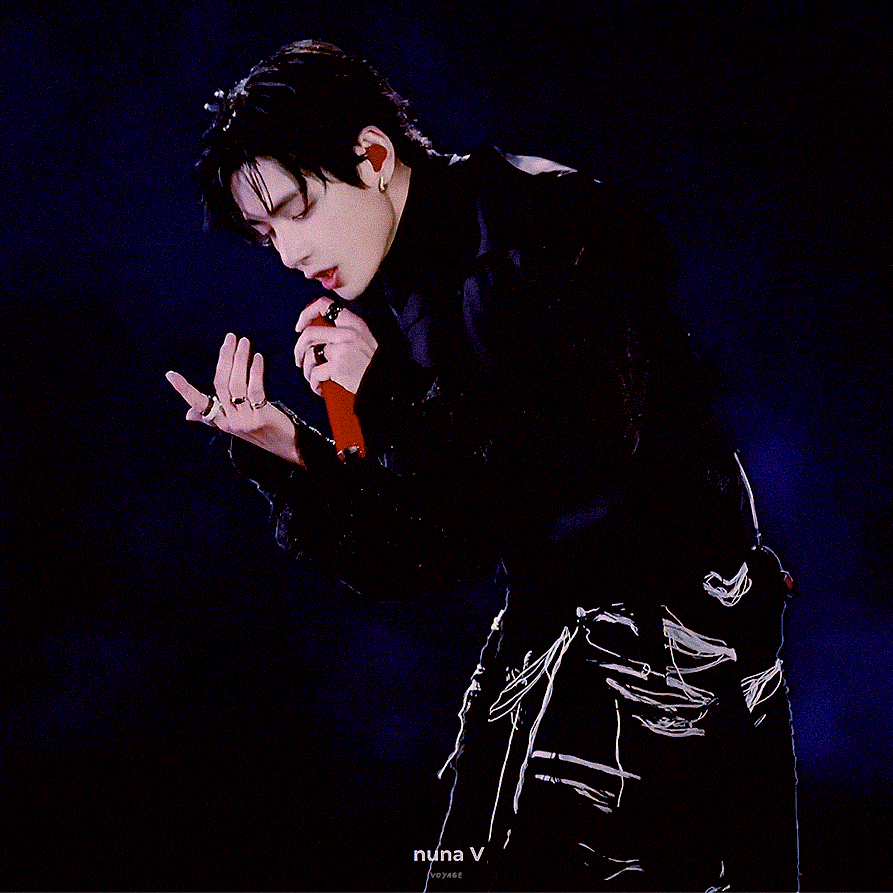 老天垂怜我把我家男神大人带来我的世界 