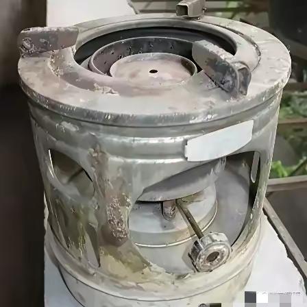 我敢打赌这个老物件全网没几个年轻人认识的。你们信不？
别小看这破玩意儿，想当年 
