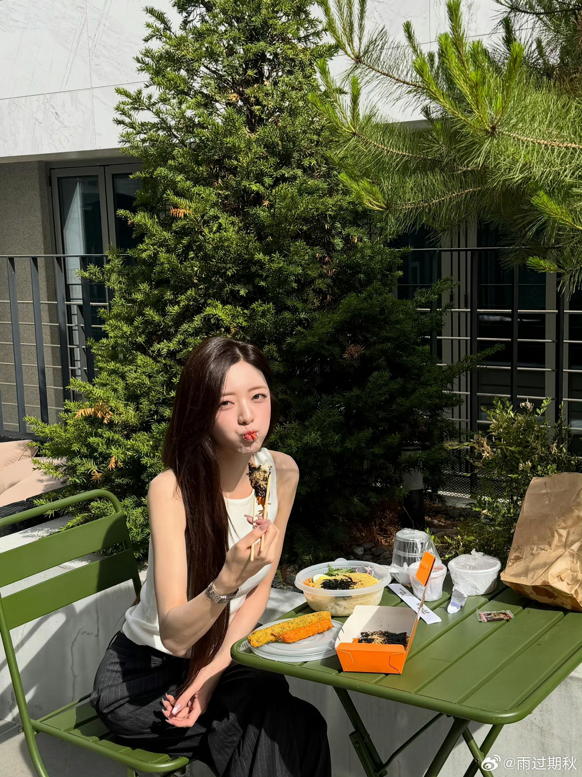 现在已经很难找到像我姐姐这样姐感和妹感俱备的神女了 