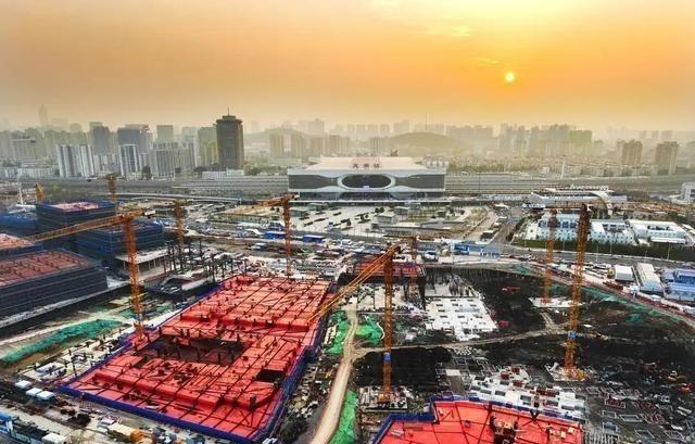 伊朗 、 俄罗斯 、 委内瑞拉 、 朝鲜 、 古巴 等反 美国 家，都以为自己是