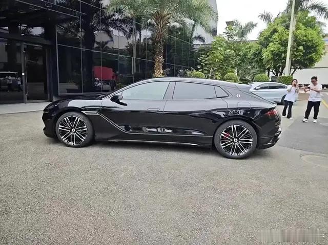 这个z9gt开起来的赶脚越快越稳CCT舒适制动应该是目前所有品牌中优化的数一数二