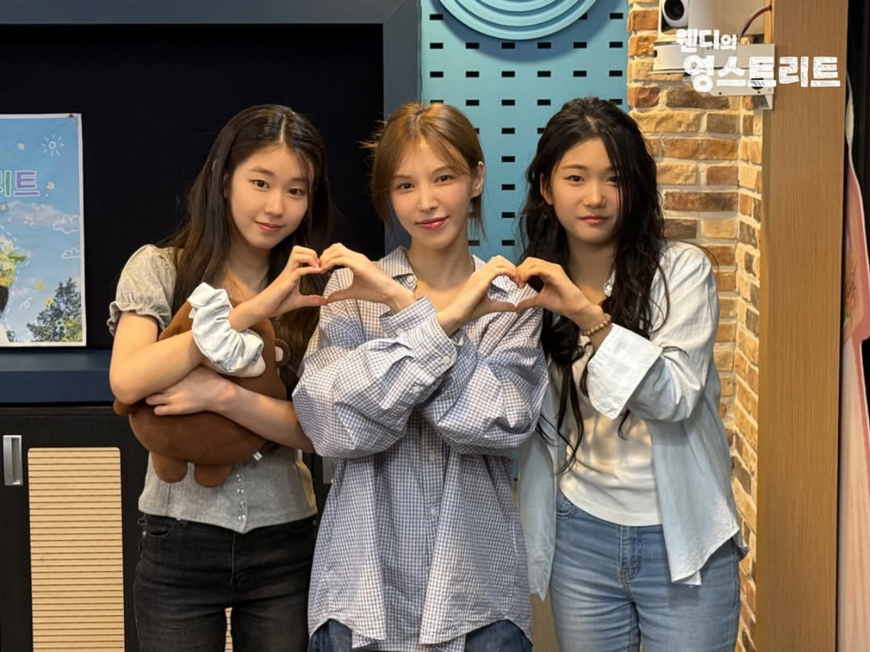 RedVelvet 💙Wendy260621【sbsyoungstreet】更
