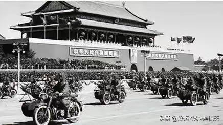 乌克兰独立后，大量科学家被中国接纳。而这些科学家来到中国后，不少人第一个要求竟然