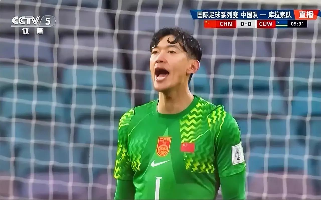 不是少输当赢 而是2-0零封对手
邵佳一指导带领的新一届国家队，上半场补时阶段，