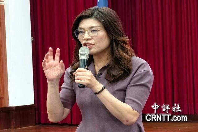 [浮云]郑丽文呼吁国民党要团结，打造和平奇迹重返执政
中国国民党主席郑丽文29日