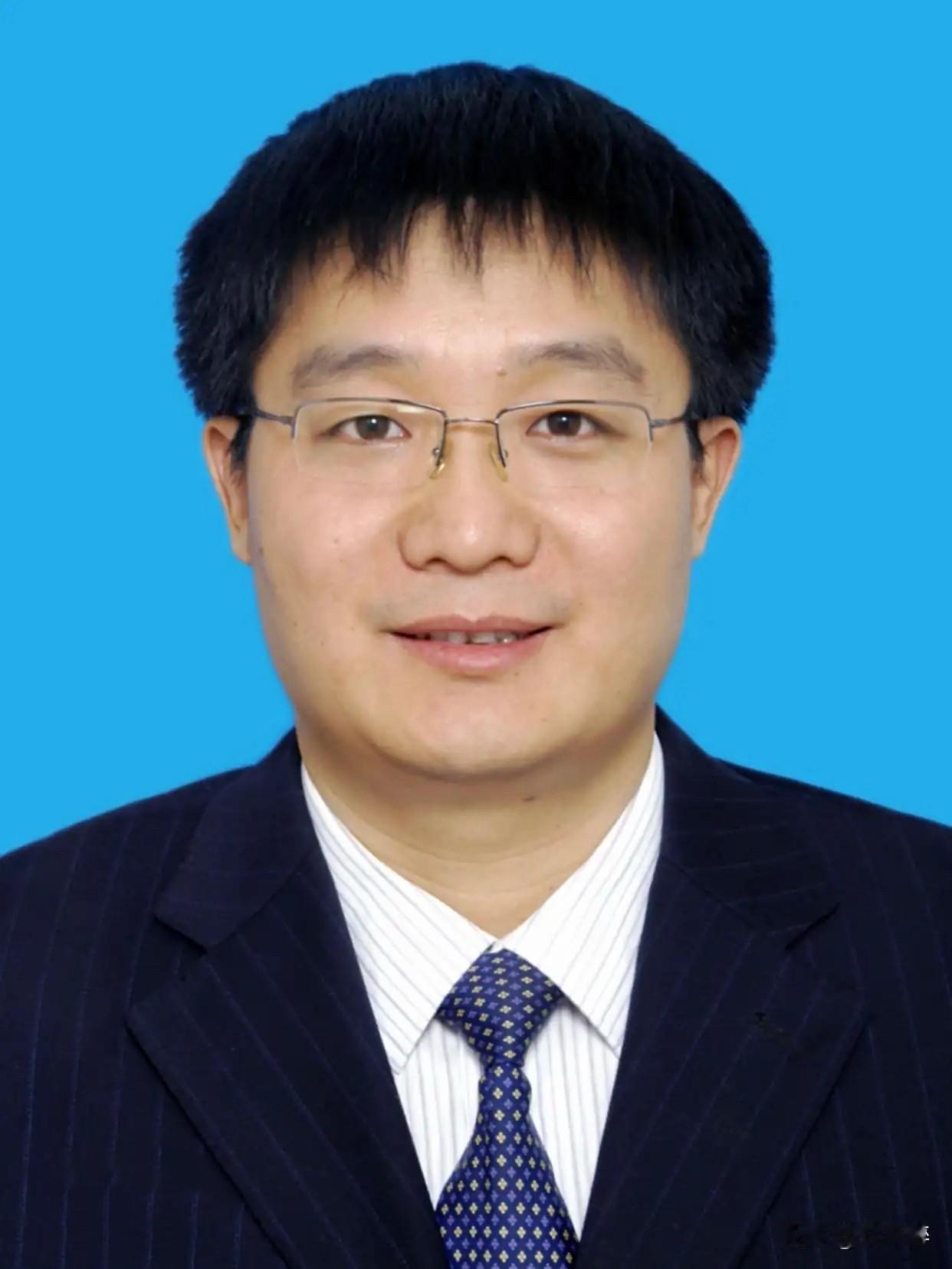 南昌市市长高世文被罢免人大代表职务！
江西省第十四届人民代表大会常务委员会公告（