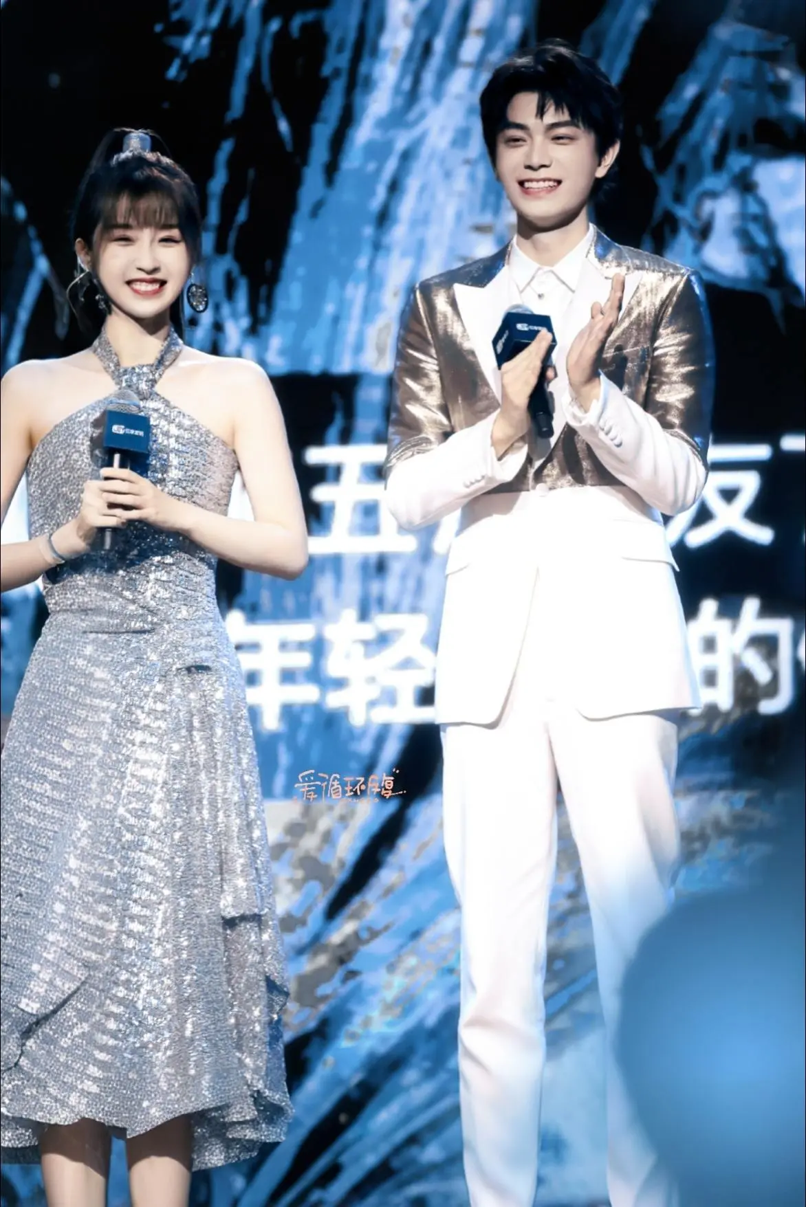 “我被光所诱惑”“谢谢你我的编辑，初礼”禹宙中欣