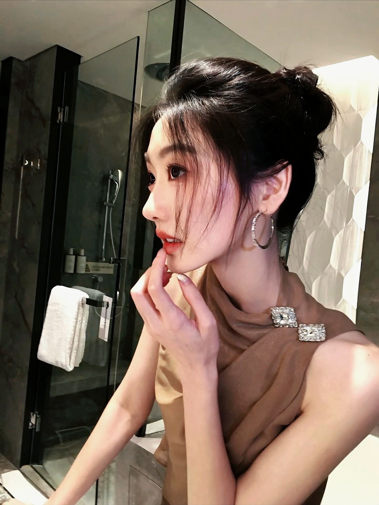 孙乐言[超话]孙乐言 