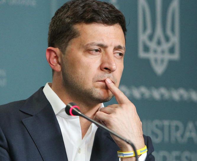 太炸了！泽连斯基突然跑到叙利亚，满脑子都是卖武器、卖粮食，这做生意的心思也太明显