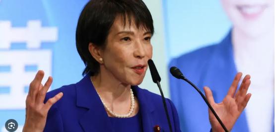 伊朗向日本船只提供通过霍尔木兹海峡的安全通行权
伊朗外长阿-拉格奇表示，他已与日