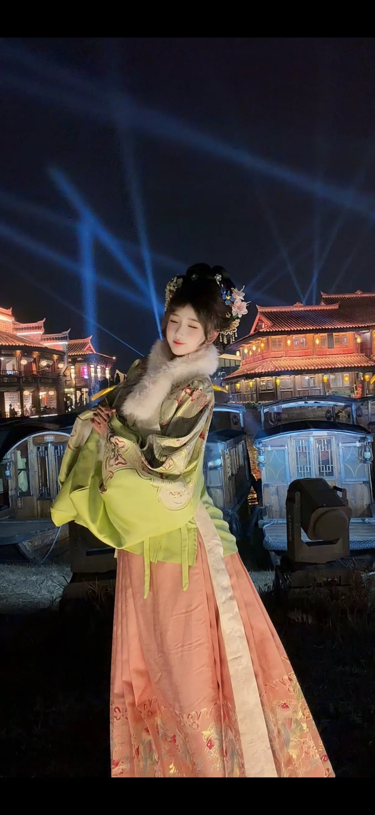 天地山水，真心都日月可鉴。