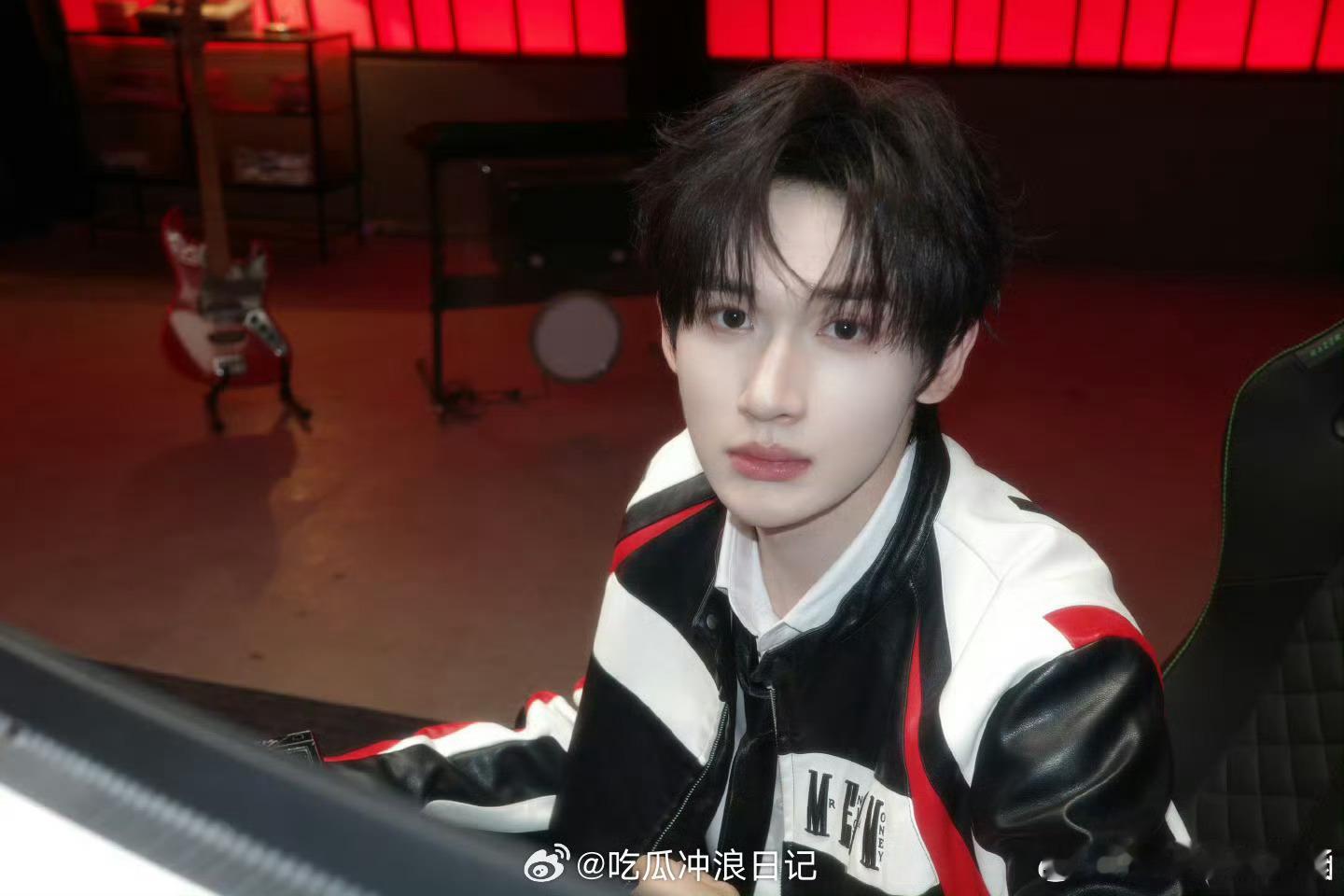 余宇涵什么时候演电竞男主 余宇涵自带电竞男主氛围感buff，五官立体气质清冷，少