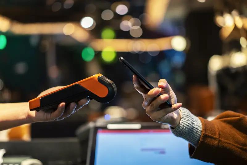 支付互联互通正步入新阶段，线上线下场景壁垒逐渐拉平，支付下半场充满挑战与机遇。