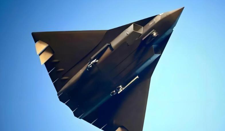 [鼓掌]美国主持人：台湾人不想统一。
     高志凯：林肯统一美国也没问过南方