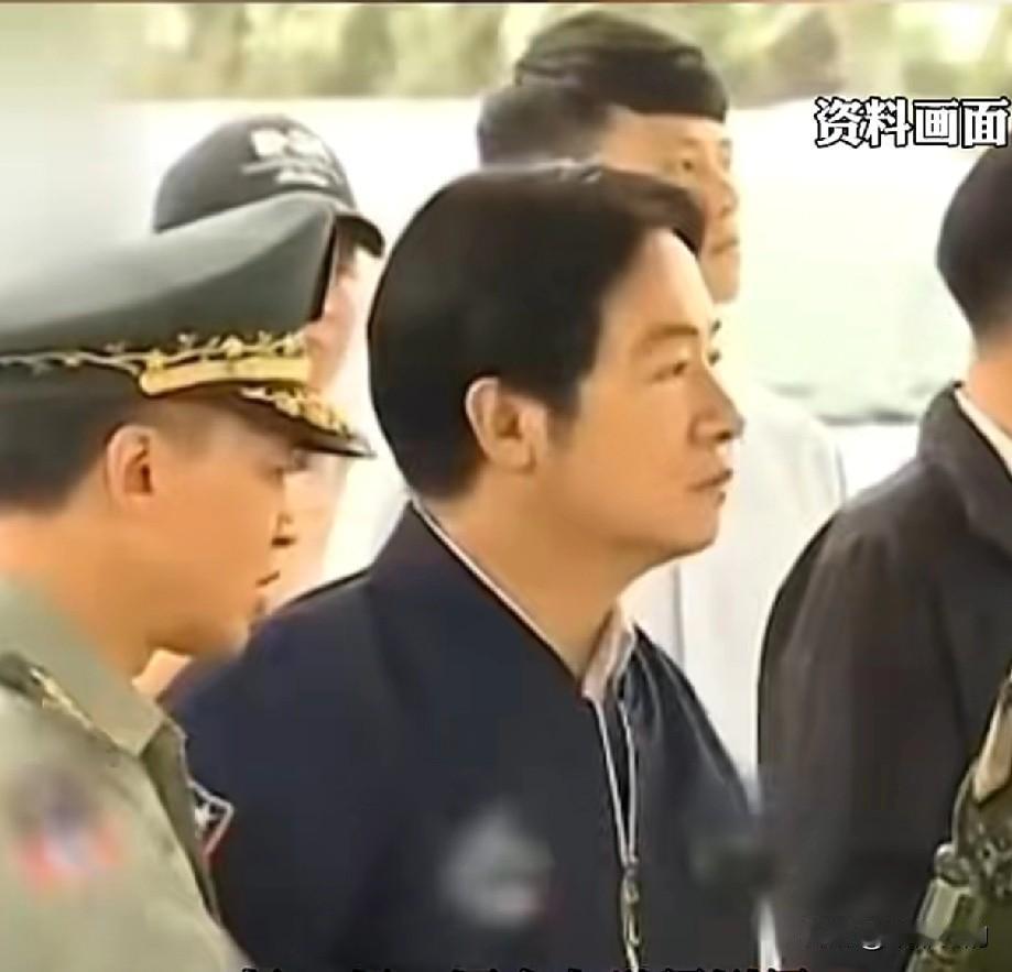 岛内地震突发，百姓心系灾情、期盼有人体恤民生，可赖清德却置岛内民众安危于不顾，匆