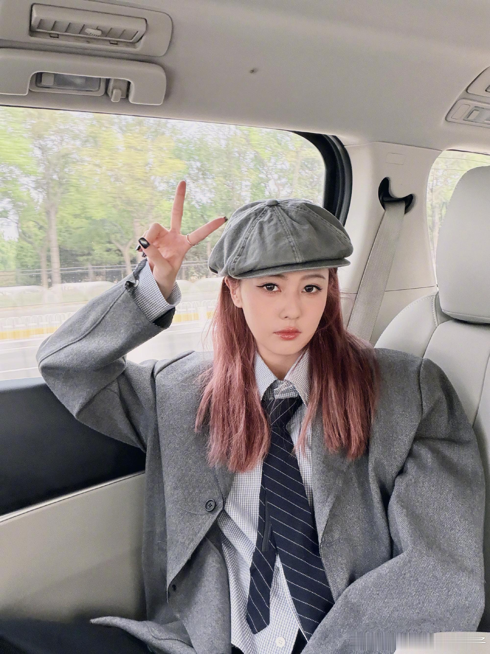 白鹿2025战报白鹿酷云战报看到白鹿 2025 的酷云战报，这份年度战报里的各项