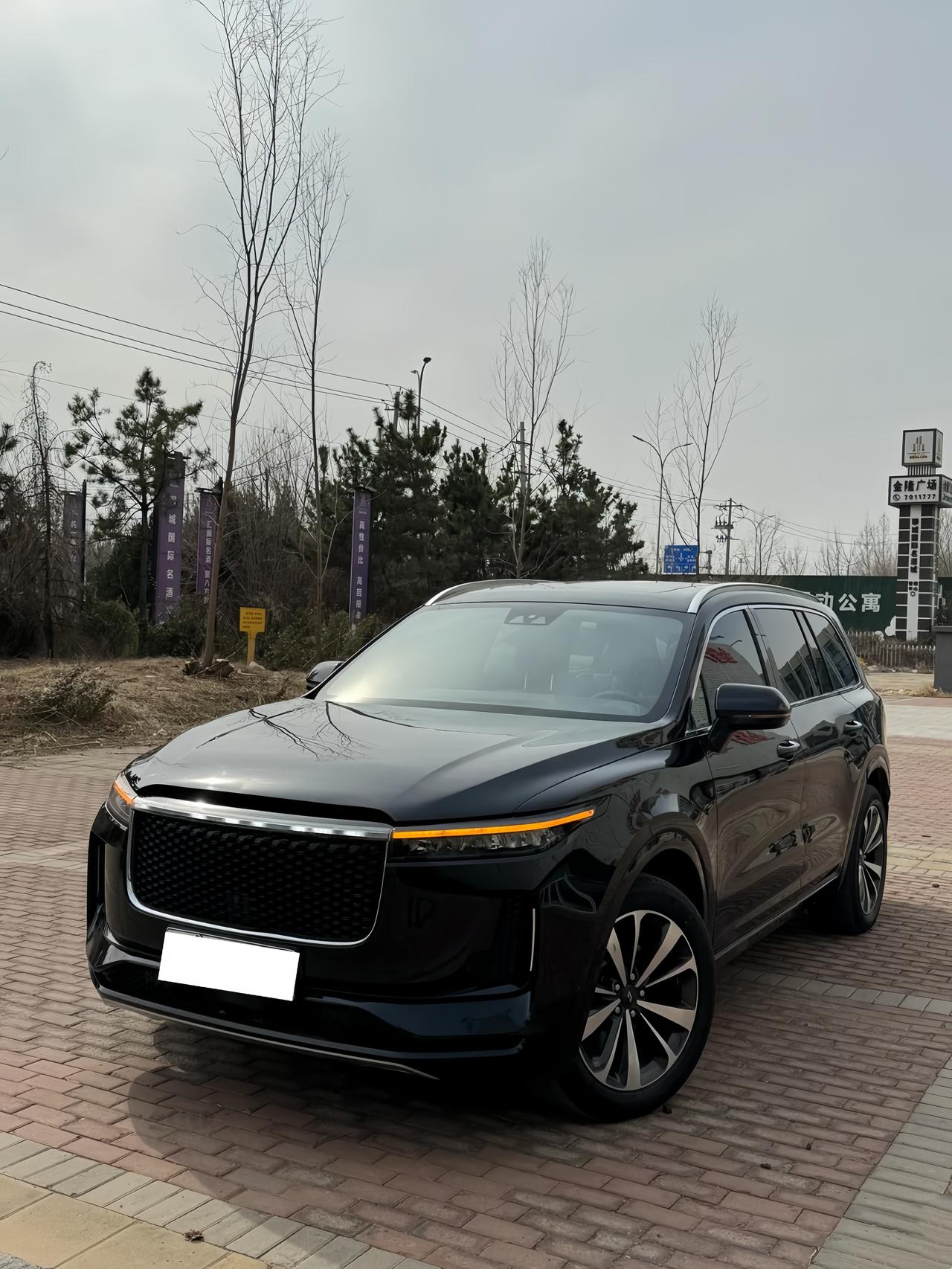 近距离代步这事，理想ONE老车主聊出来还挺有意思的🚗。平时不一定跑多远，反而是