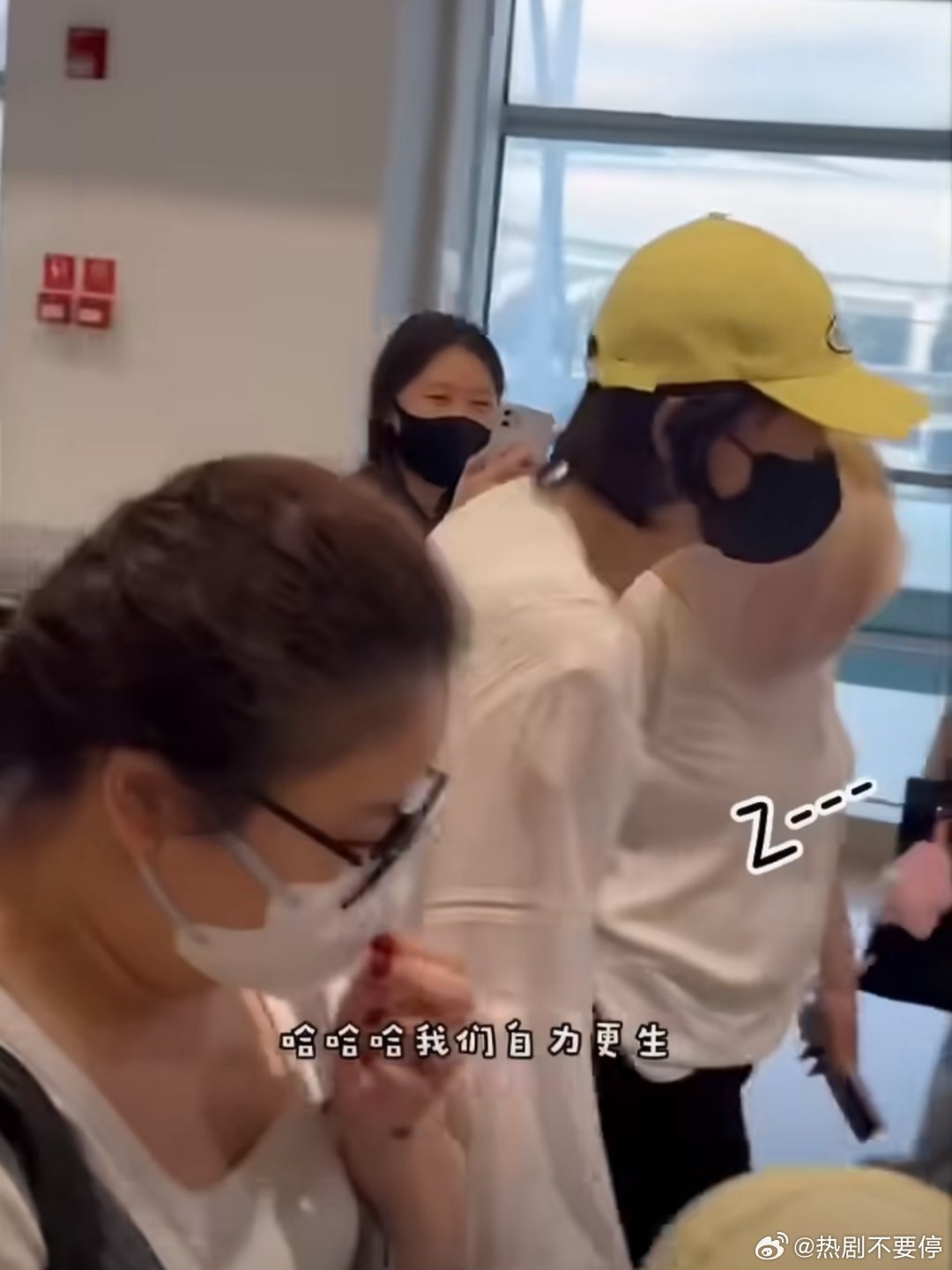 曾沛慈 本来就不该依赖别人“不在依赖姐姐算长大吗？”沛慈“本来就不应该依赖别人”