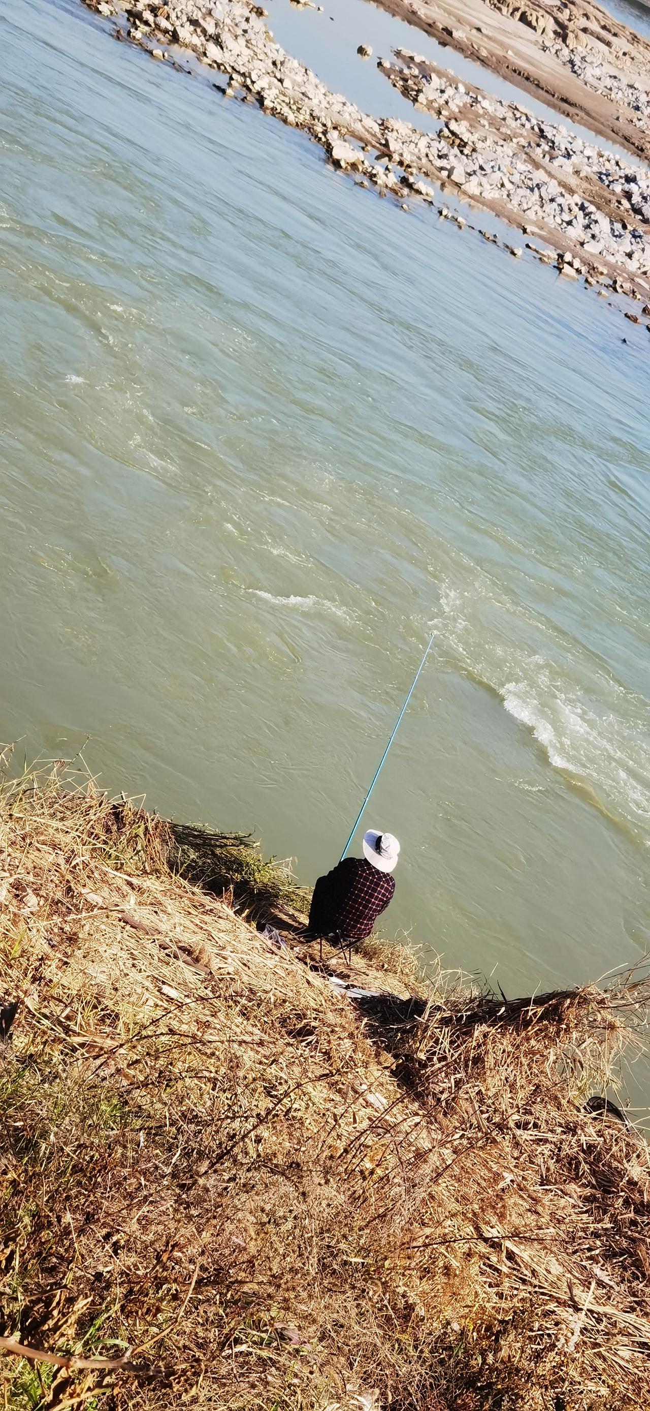 眼瞎了不可怕，你只是看不见东西，
心瞎了才可怕，你己经成行尸走肉。

眼瞎可愈，