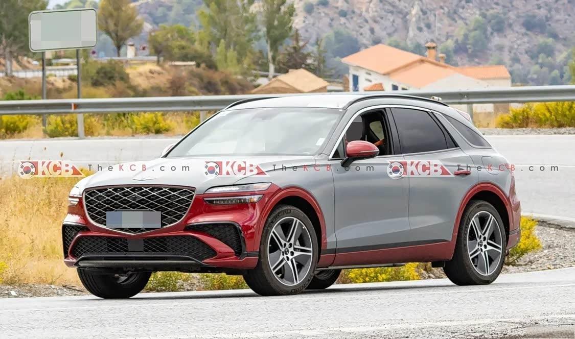 捷尼赛思首款增程式电动车GV70 EREV路试谍照正式发布，预计2026年12月