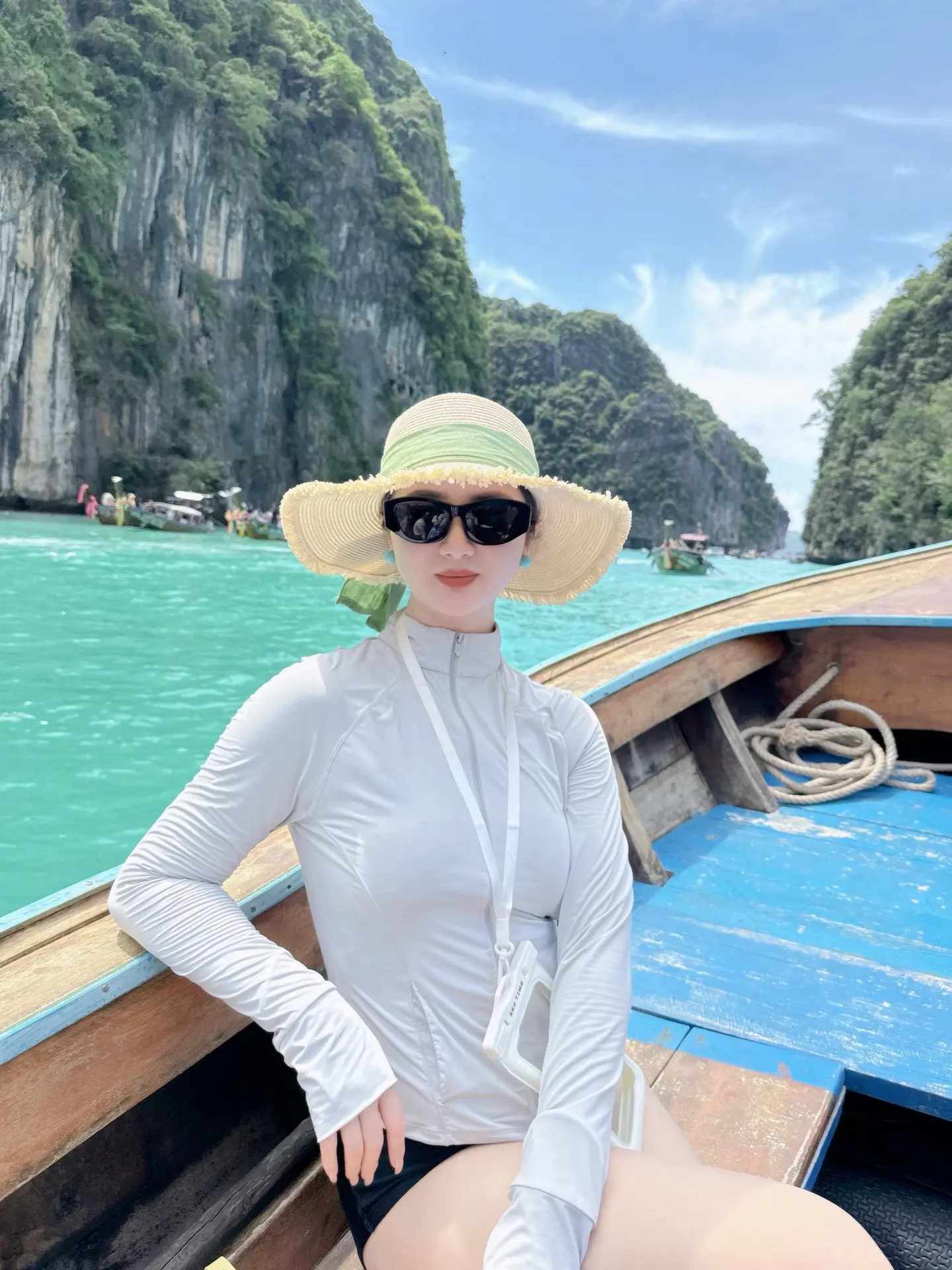 Maya Bay🏝️  ————🩵————            ...