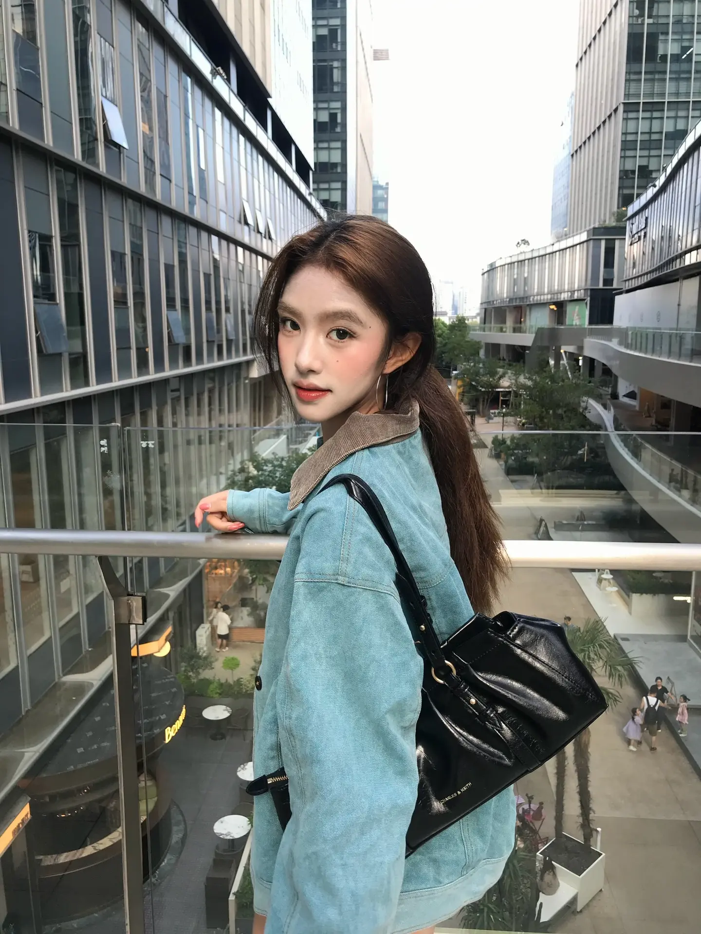 生活打不败一个爱漂亮的装货