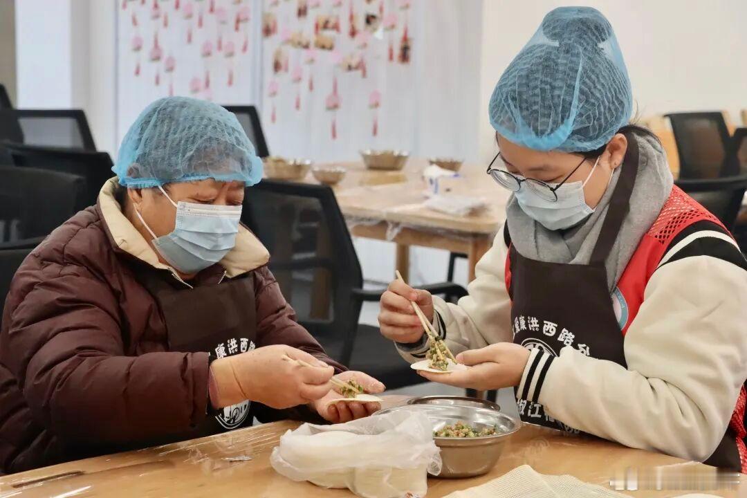 台州百位老人搬新家适老关怀从新开始 告别旧居不便，喜提适老新家！台州百位老人开启