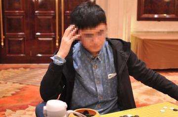 胡荣华十连霸神话：当年横扫全国棋坛，他创下的纪录至今无人打破
说起中国象棋，绕不