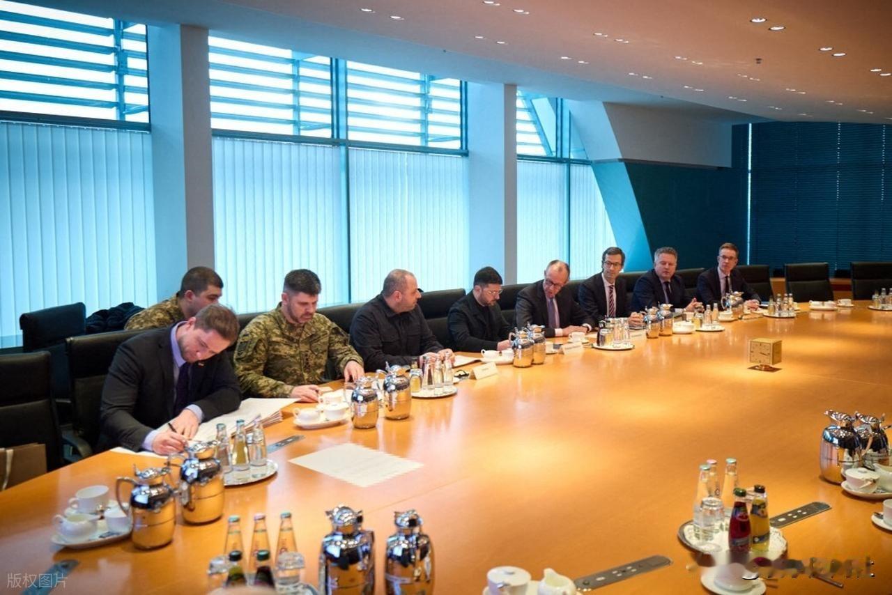 美国直接对欧盟前高官下签证禁令，就不怕盟友彻底反目？          23号美