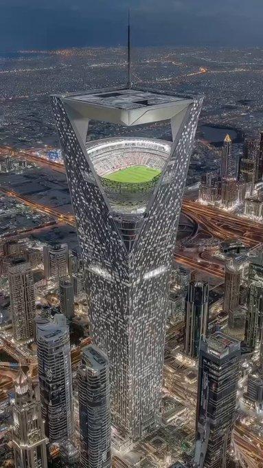 350米高空踢世界杯？刷屏的沙特球场图其实是AI假图。
 
最近一组未来感拉满的