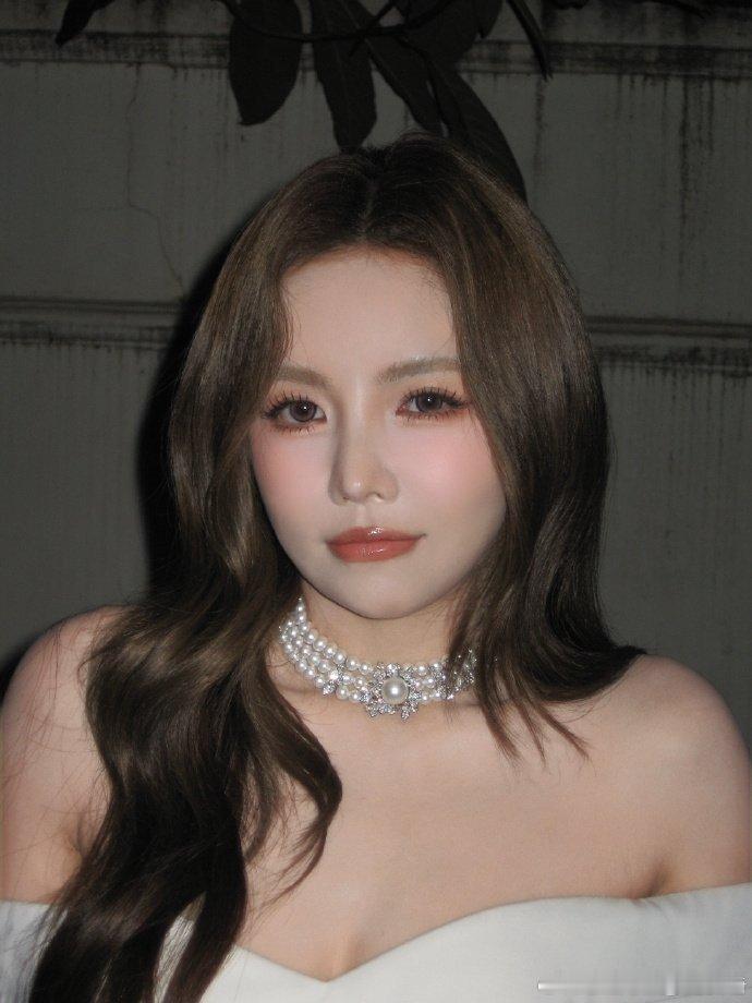 安崎二公跳蔡依林的歌安崎选到蔡依林的歌了安崎二公跳蔡依林《恋我癖》，一公错过太可