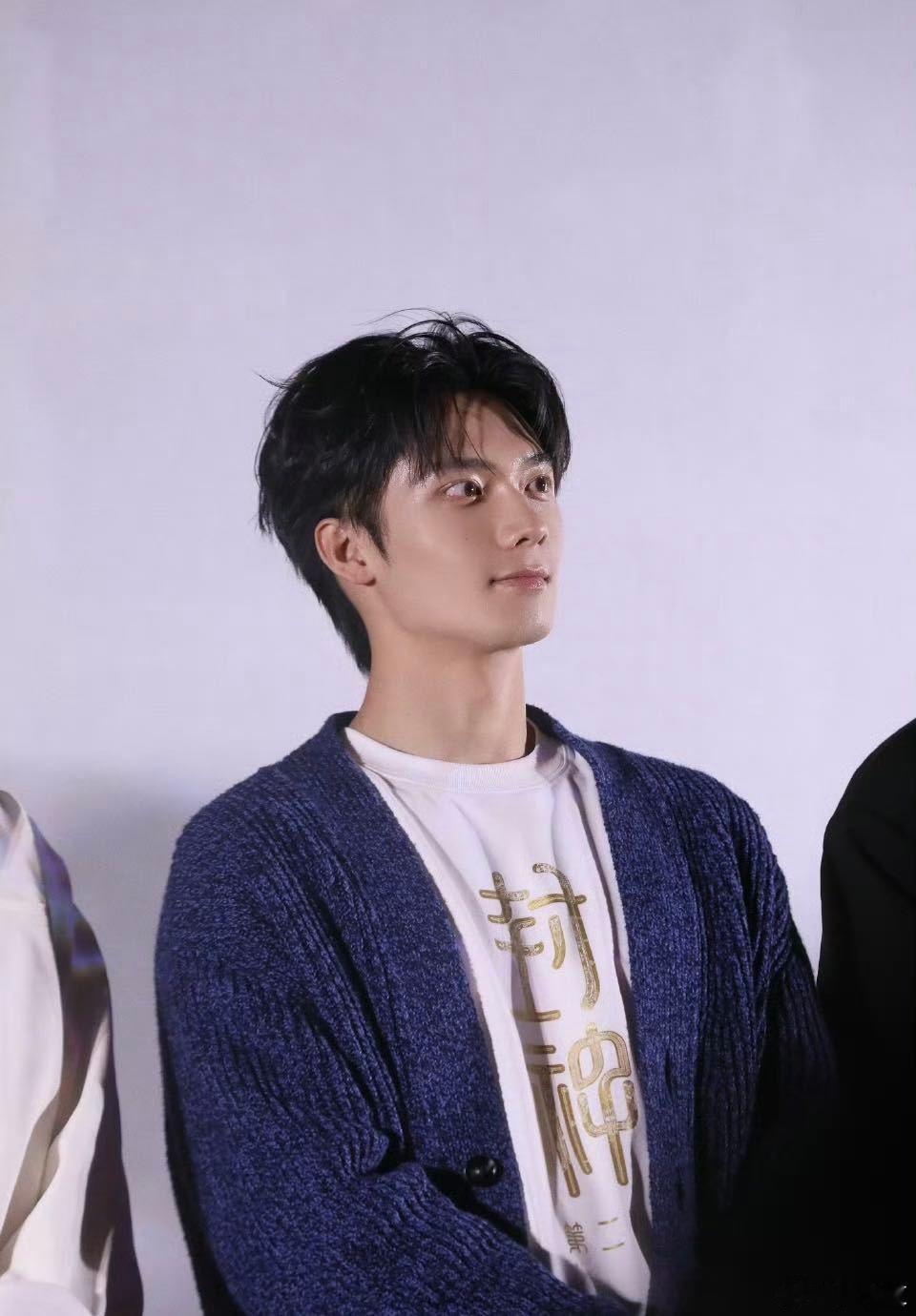 吴汉坤封神路演用deepseek写软件 吴汉坤路演用deepseek写软件，“剧