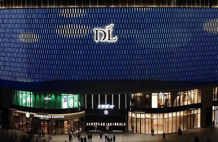 “企业的生存之道从来没有标准答案，适合自己的路，才走得更稳、更远。”无论是胖东来