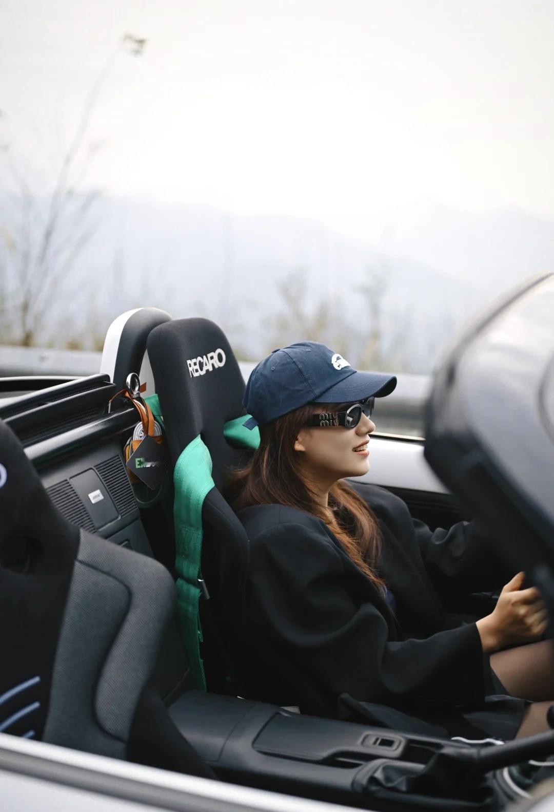 周末跑一下皖南川藏线🚗
苏州出发 周末两天都在路上
秋天这个季节总觉得要做点什