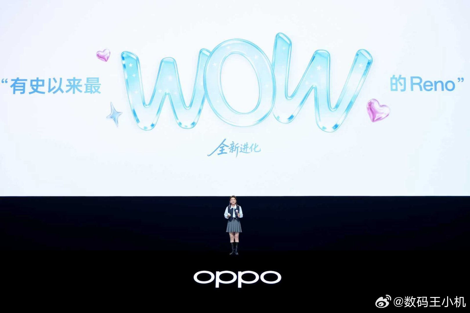 Reno 源自 Renovation，代表着持续进化、不断创新。OPPOReno