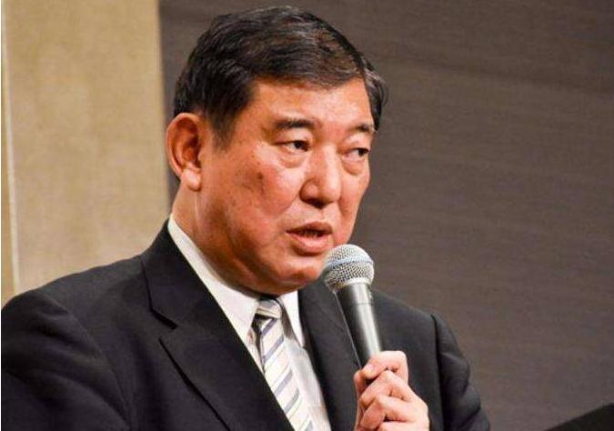 [太阳]石破茂本来就不想当首相，硬被推上去，上台以后就开始躺平，如今摆烂终于有结