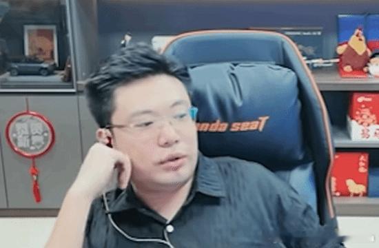 知名主播开团大司马：顶多再撑两个月就凉凉了近日，知名主播“狂魔哥”在直播中公开向
