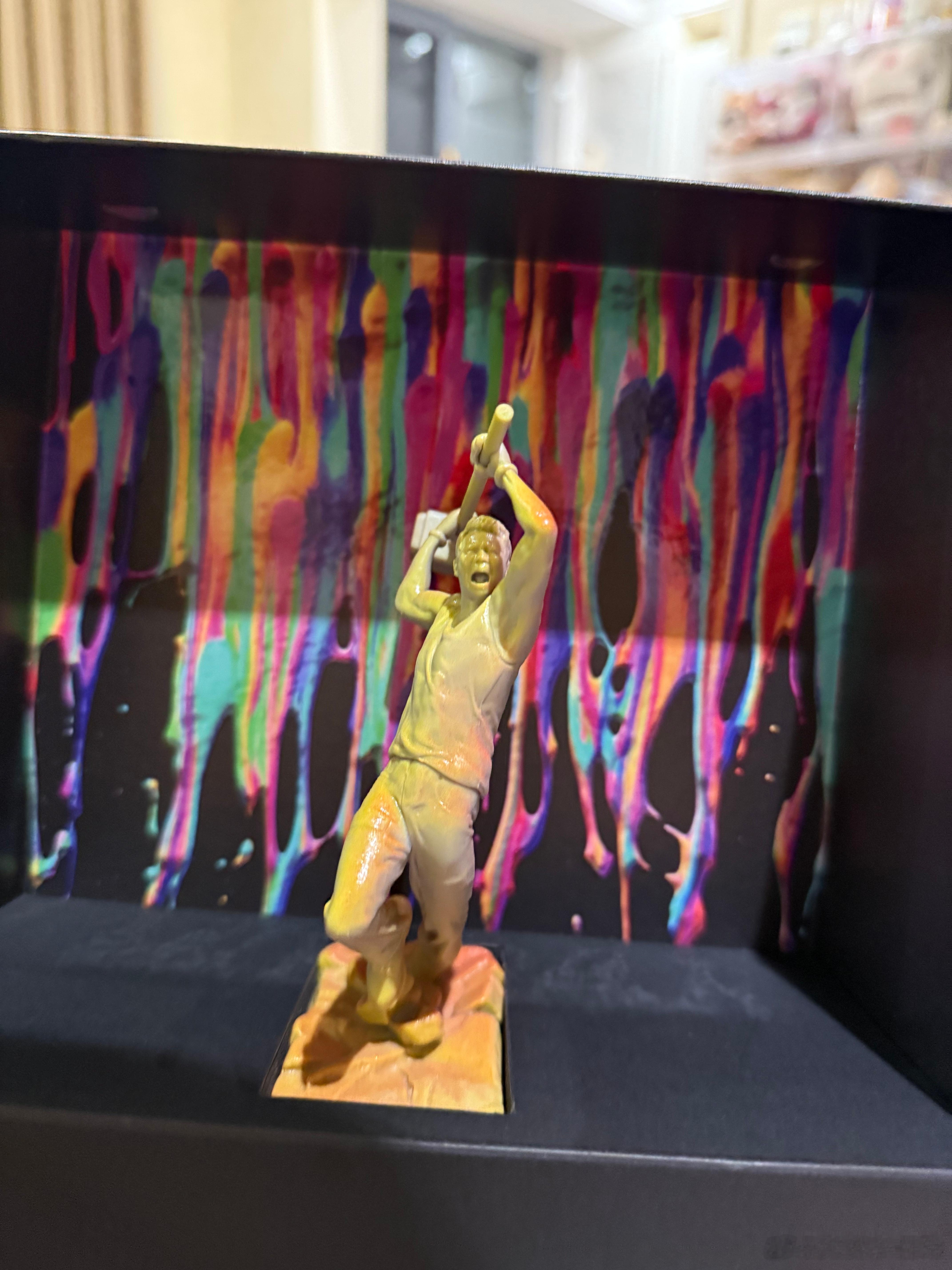 陶喆喷完你的喷你的 陶喆不只会唱歌，这次还是喷漆大师！12小时、9119个公仔，